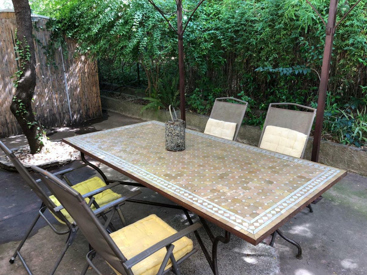 **** Beau T2 De 40 M2, Jardin De 70M2, Au Calme, A 50 Metres De La Plage Le Pradet Exterior photo